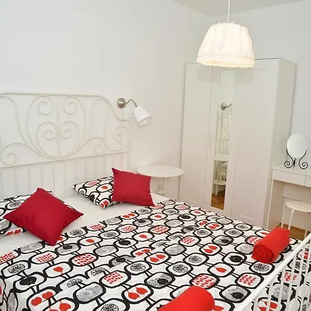 Golden Gate Daire Zadar